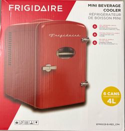 Frigidaire Mini Beverage Cooler 4L Red
