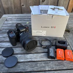 Panasonic Lumix S1 II Mirrorless Camera with 24-60mm f/2.8 Lens Arri LogC3