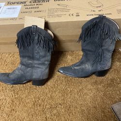 Black boots