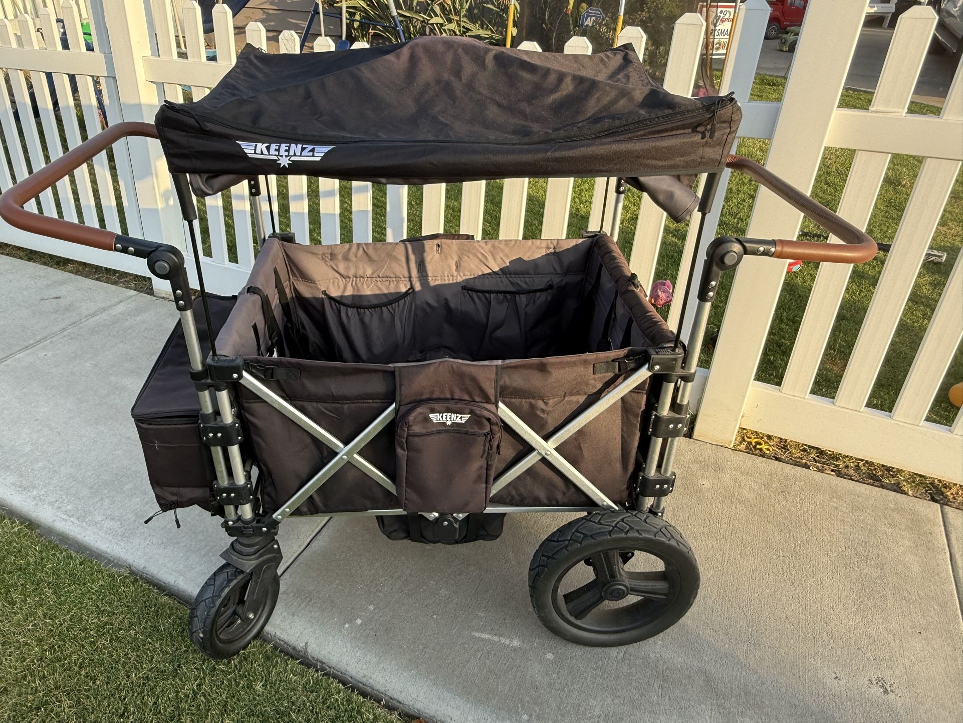 Keenz Stroller Wagon - Seats 4