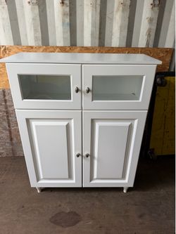 White Cabinet