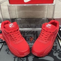 Nike Air Max 90 Essential – All Red – Men’s 10 – New w/ Box