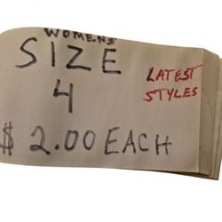 *Size 4 And Small Women's Clothes $2