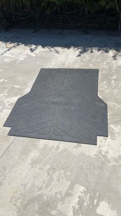 5ft 3rd gen Tacoma bed mat