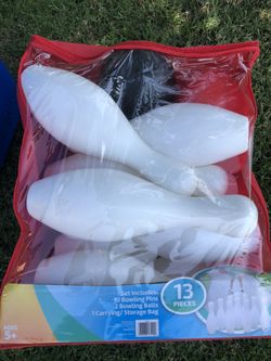 Large bowling pin set