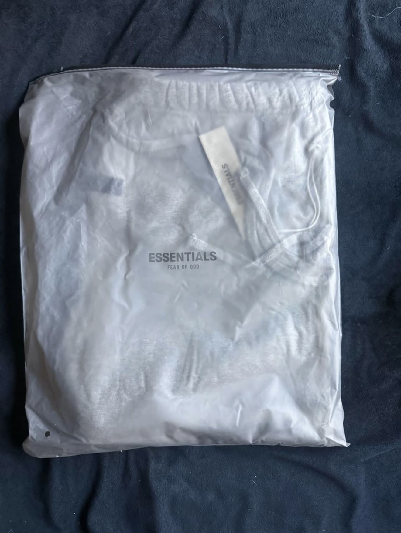 Essentials Shorts Dark Oatmeal (Size Medium)