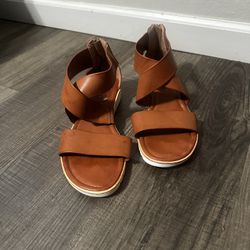 Women Leather Sandals Size 8.5
