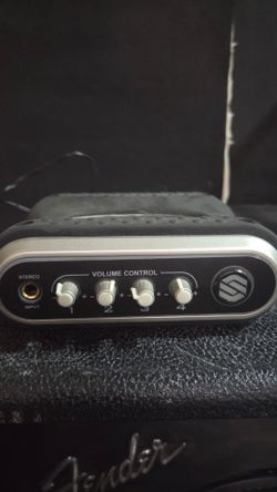 Sterling Audio 4-channel desktop headphone amp