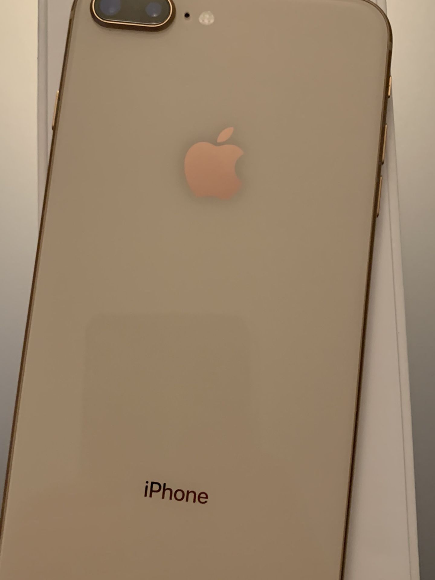 Iphone 8 Plus 64GB ANY CARRIER