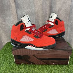 Jordan 5 Retro “Raging Bull Red” 