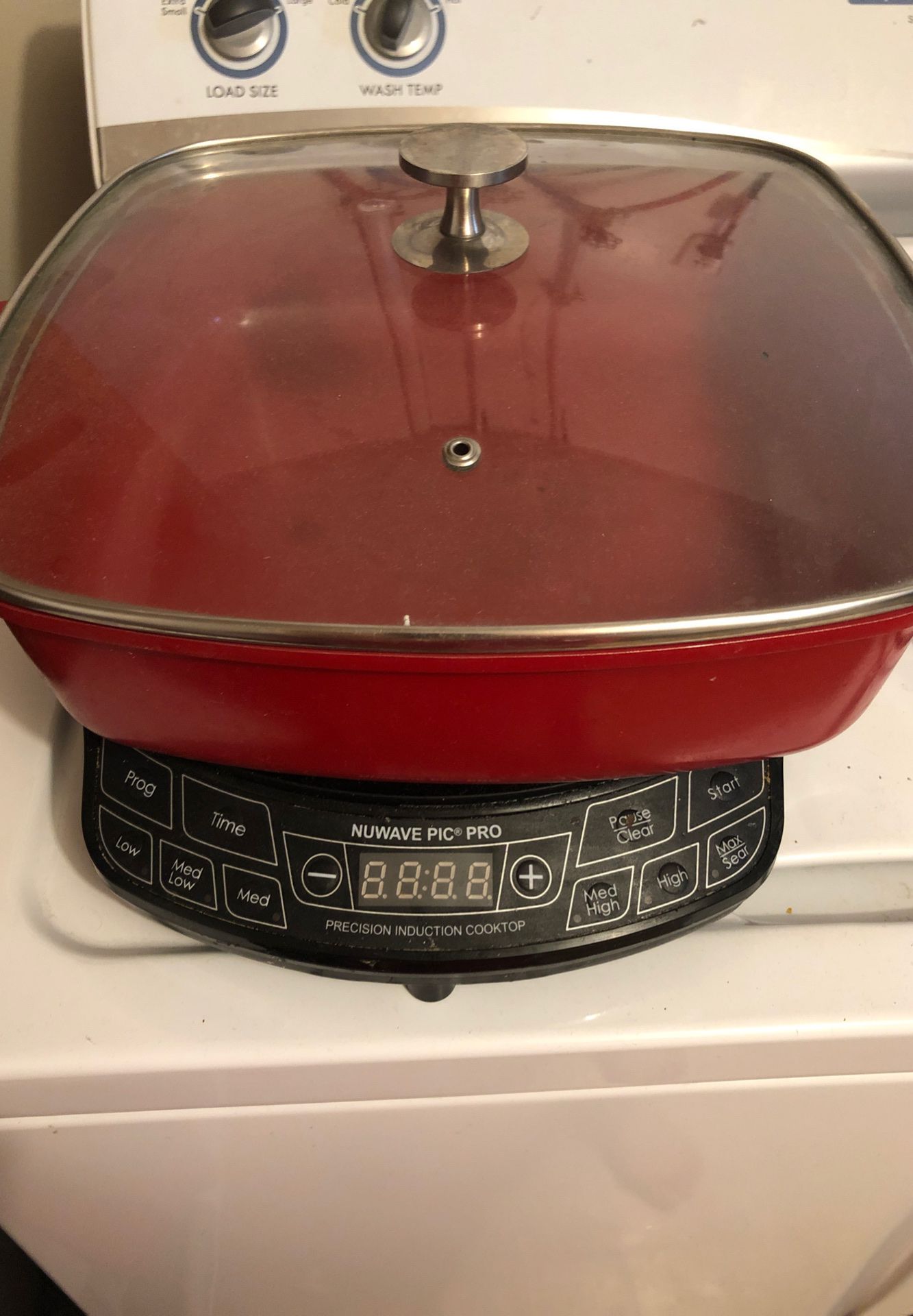 Nuwave induction burner and cooking pan with lid