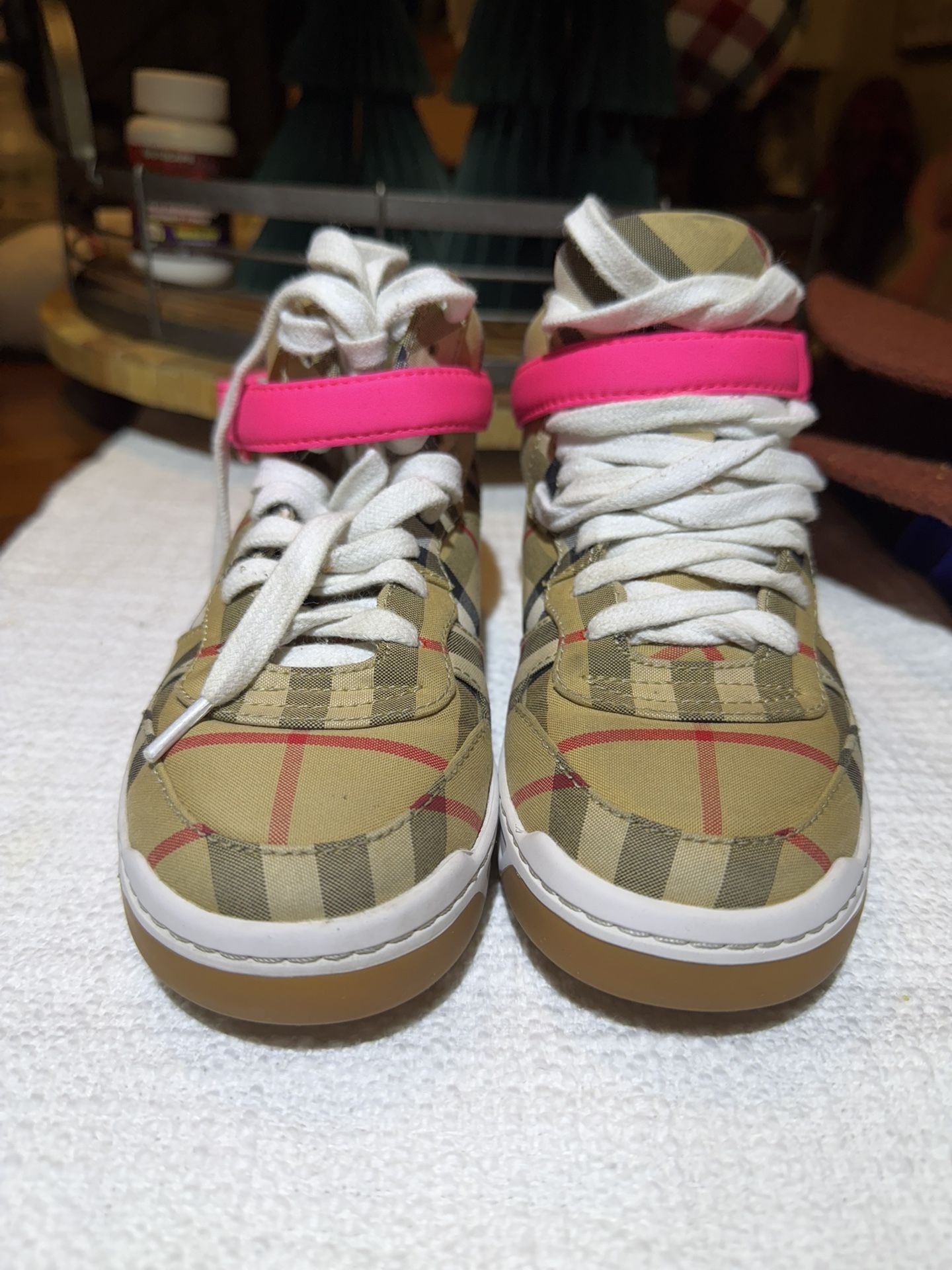 Burberry Shoes Kids (girls) Size 30