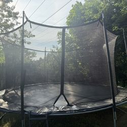 2 Year Old Big Trampoline With Net 