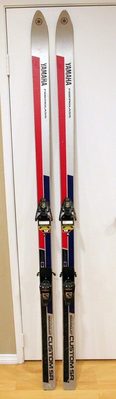 Yamaha Paramount Custom SR Racing Snow Skis Fiberglass Vintage Japan Made with Salomon Bindings