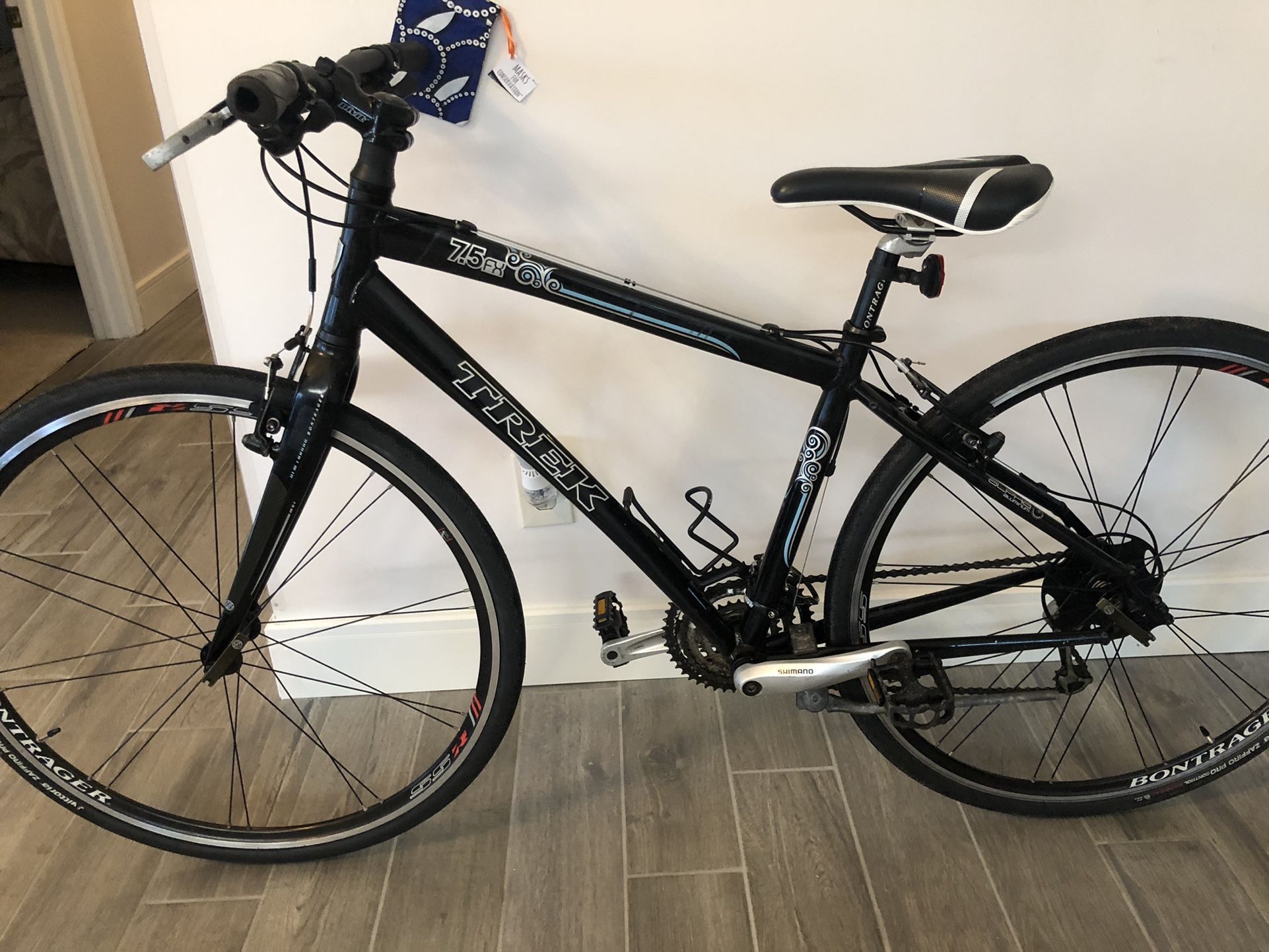 Women’s Trek 7.5 FX Bike Performance Sport Hybrid Ready/Ride