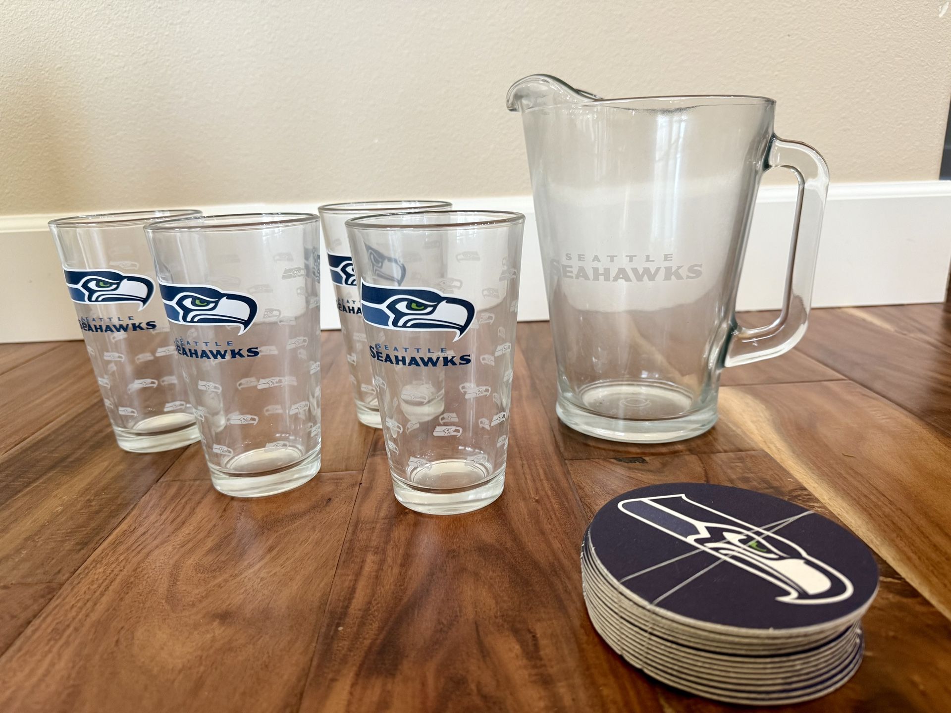 Seahawks Glassware Gift Set