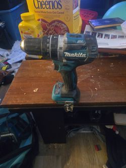 Makita hammer drill