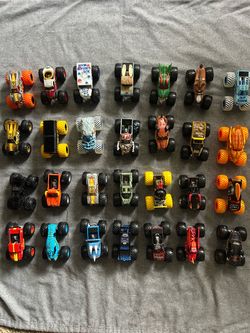28 Monster trucks