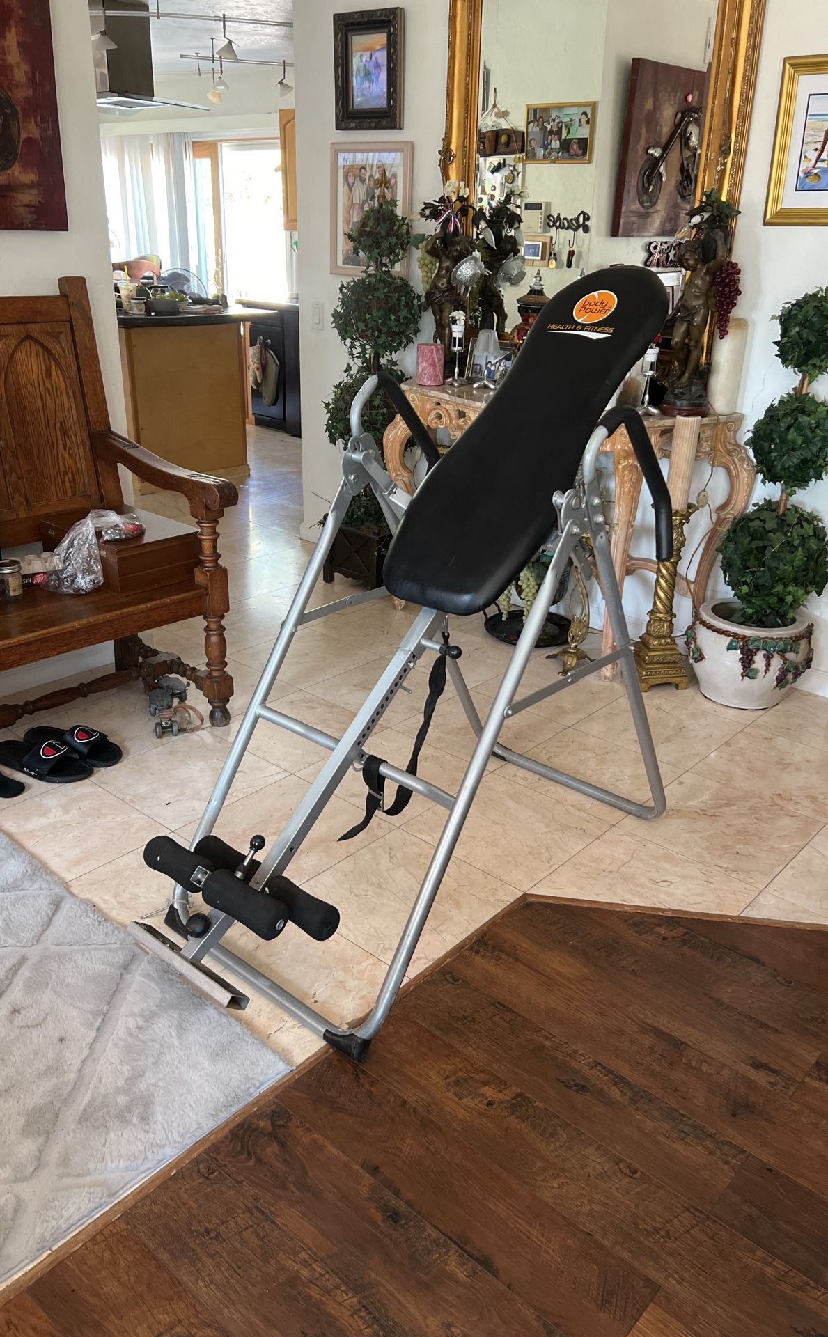 Inversion table
