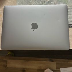 Damaged MacBook Air M1
