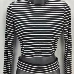 NEW NWOT BEAR DANCE CUTOUT MIDRIFF CUT OUT STOMACH BELLY BLACK WHITE STRIPE LONG SLEEVE SHIRT BLOUSE