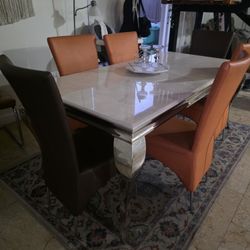 Mesa Marble Con 6 Sillas De Piel