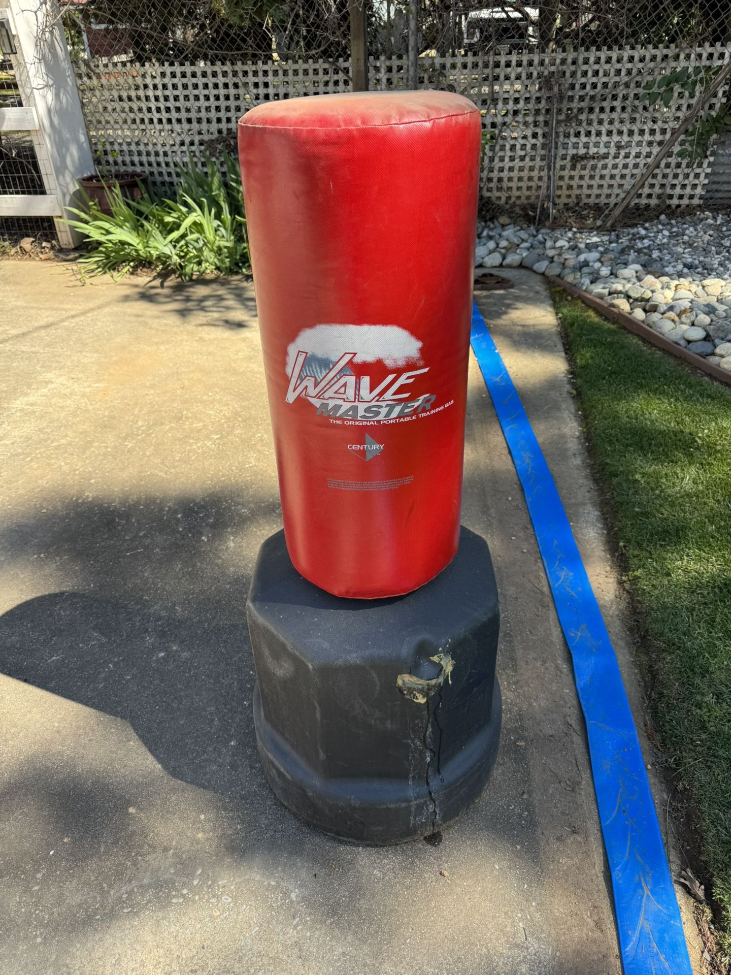 Red Wavemaster Punching bag
