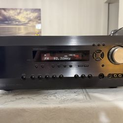 Integra DTR 5.3 Surround sound receiver