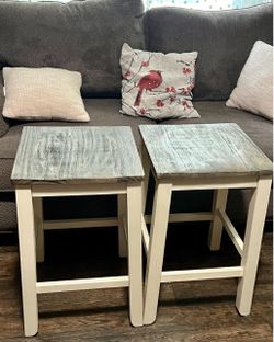 Counter height stools pair for 40$
