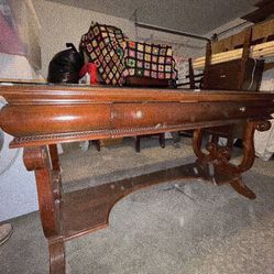 Oak Wood Table With glass top