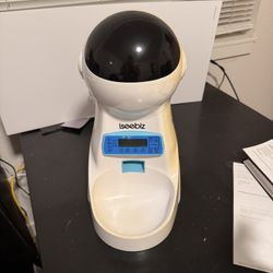 Iseebiz Automatic Pet Feeder
