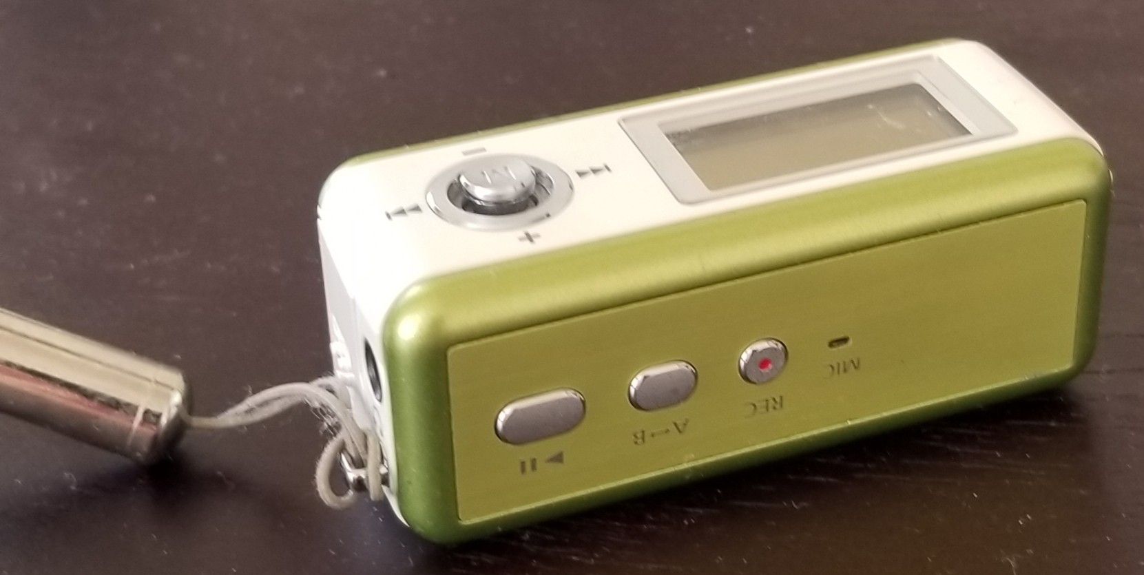 Samsung YP-MT6, 256MB Yepp MP3 Audio Player