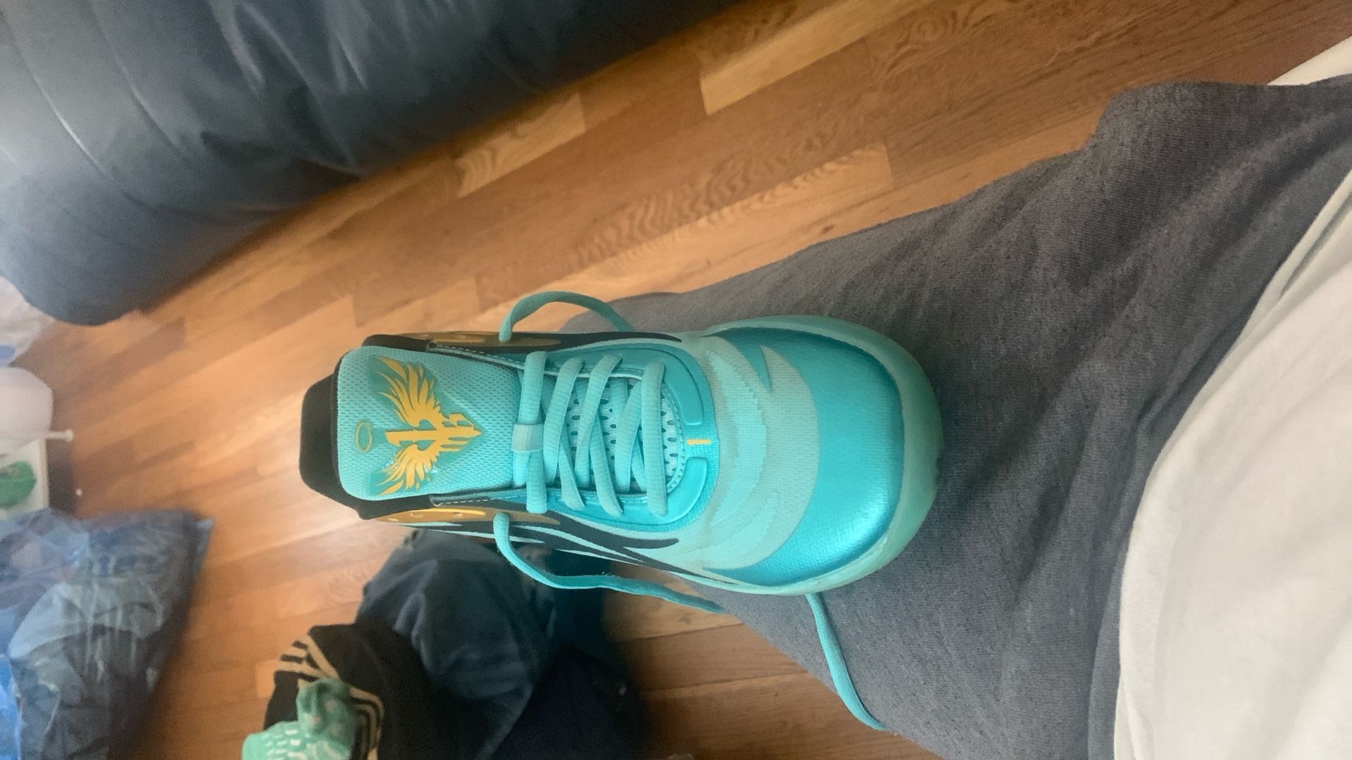 MB.02 Size 9  M.E.L.O