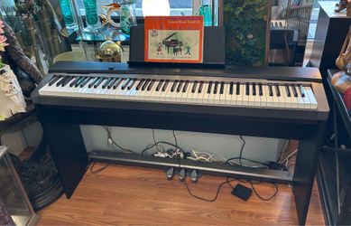 Casio Privia CS67PBK Piano & Stand