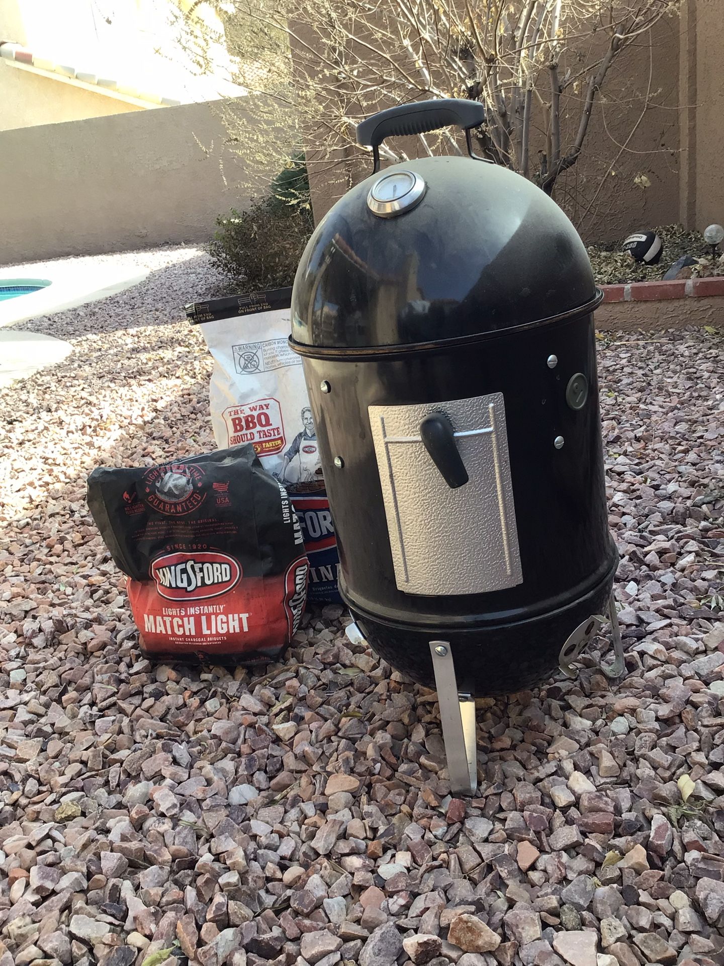 Weber Smokey Mountain Smoker