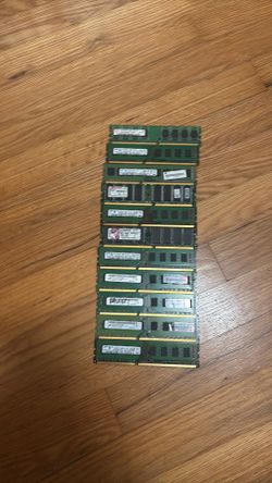 Assorted RAM sticks
