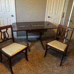 Vintage Antique Dining Table And Chair Set