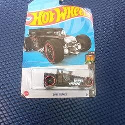 Hot Wheels Game Over Series 4/5 Bone Shaker 117/250, Gray