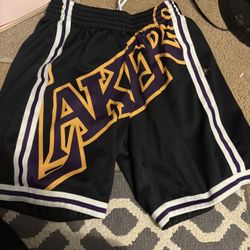 Men’s Lakers Mitchell & Ness 