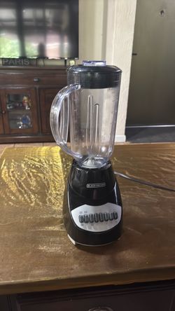 BLACK+DECKER 10-Speed Blender – Black