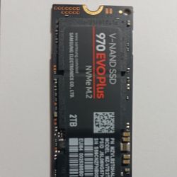 Samsung 2TB NVMe M.2 SSD Excellent Working Condition 