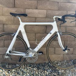 Kestrel Carbon Fiber Racing Bike. 