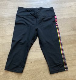Victoria’s Secret Sport Workout Capri Leggings