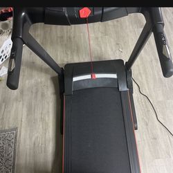 Treadmill 
