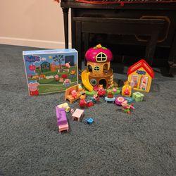 PEPPA PIG CHARACTERS & TOYS, HOUSE, NEW BOX WITH ZOO SEE DESCRIPTION 