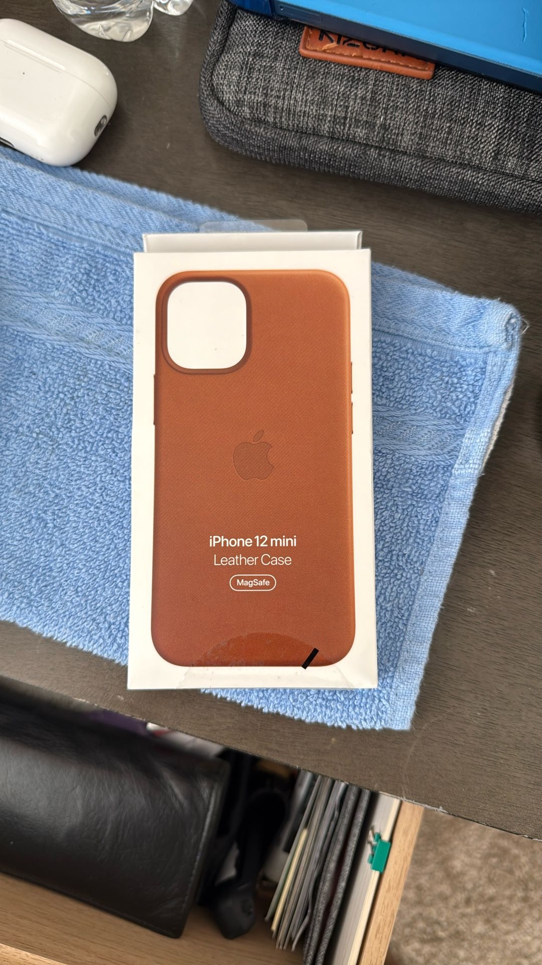 IPHONE 12 MINI LEATHER CASE MAGSAFE