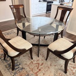 Dining table and 4 chairs