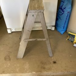 Step Ladder