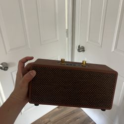 Bluetooth Speaker 