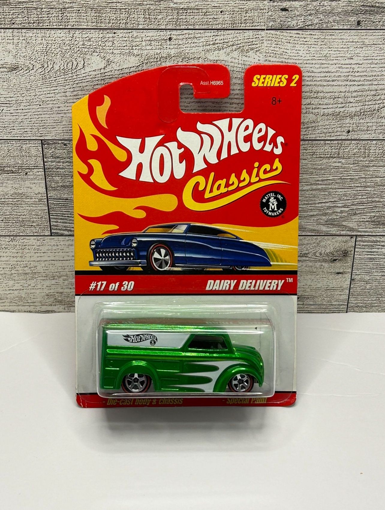 Hot Wheels Classics Green ‘2005 Dairy Delivery Truck • Die Cast Metal • Made in Thailand